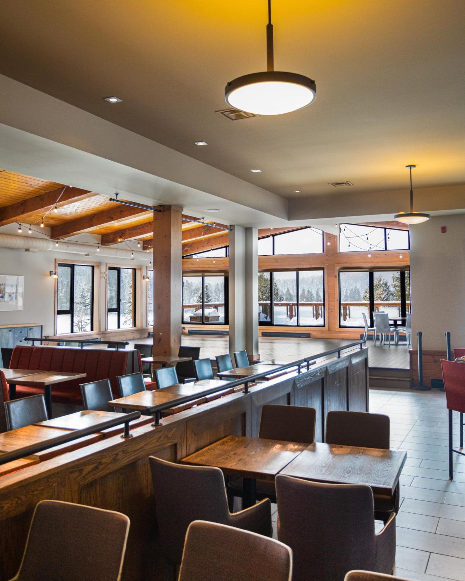 Le Grand R Hotel Saint-Donat-de-Montcalm Exterior photo