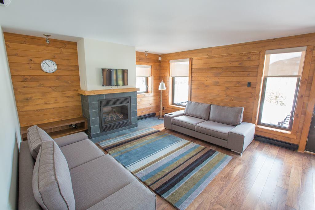 Le Grand R Hotel Saint-Donat-de-Montcalm Exterior photo